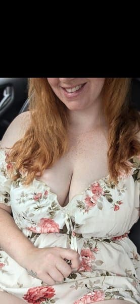 glistening_mommy