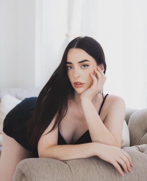 violet_greyx