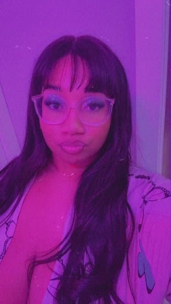biggdebbiecakezz