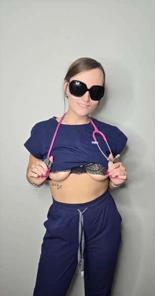 naughtynurseroxanne